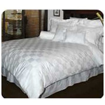 Pearl Duvet Cover Collection White Check 1" Square with Zipper